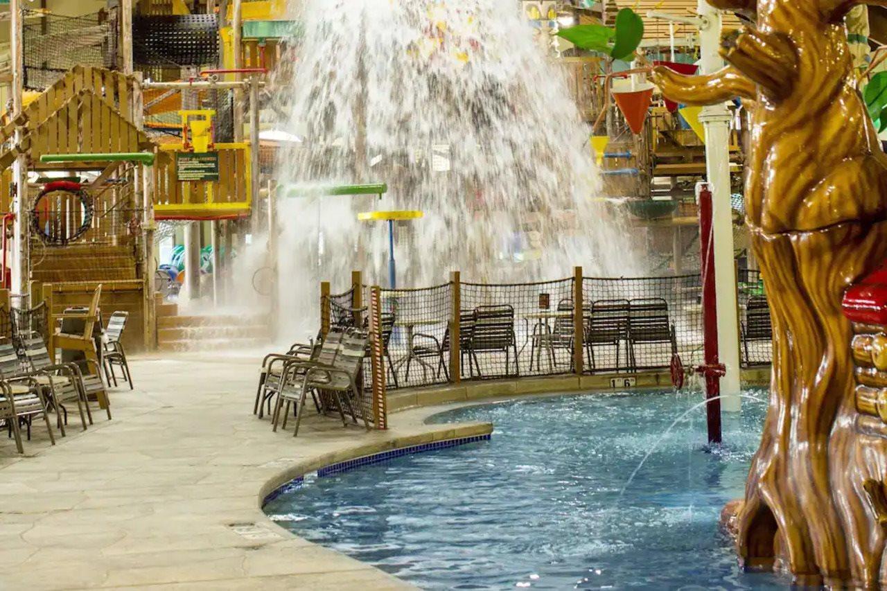 Great Wolf Lodge Sandusky Exterior photo